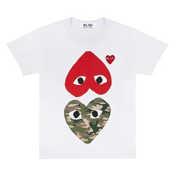 [해외] Comme des Garcons Play T-Shirt with Camo Heart and Red Heart (White) [꼼데가르송 티셔츠] (play-t-shirt-with-camo-heart-and-red-heart-white)