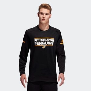 Mens Athletics Penguins Squad Crew Sweatshirt Multi/Black/Athletic Yellow (D77084)