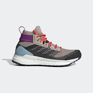 [해외] Womens Outdoor Terrex Free Hiker Shoes [아디다스 운동화] Light Brown/Carbon/Ash Grey (G28416)