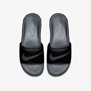 [해외] Nike Benassi Solarsoft 2 [나이키 슬리퍼] Black/Anthracite (705474-091)