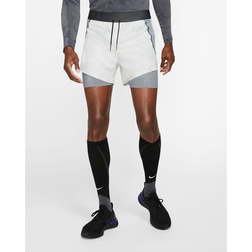 [해외] Nike Tech Pack [나이키 반바지] Platinum Tint/Cool Grey/Black (BV5687-094)