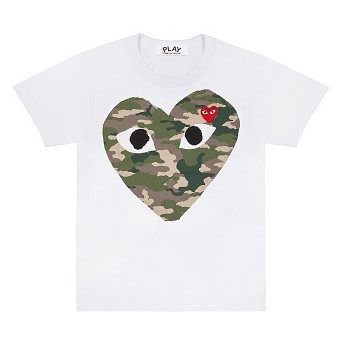 [해외] Comme des Garcons Play T-Shirt with Camo Big Heart (White) [꼼데가르송 티셔츠] (play-t-shirt-with-camo-big-heart-white)