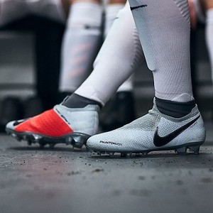 [해외] Nike Phantom Vision Elite DF FG - Pure Platinum/Black/Light Crimson/Dark Grey [나이키 축구화, 풋살화, 터프화] (187710)