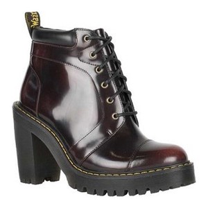 [해외] Dr. Martens Averil 6-Eye Ankle Boot [닥터마틴,닥터마틴8홀] Cherry Red Arcadia Rub-Off Leather (1841841)