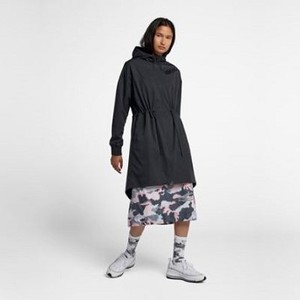 [해외] NIKE Nike Sportswear Shield Windrunner Black/Black (sportswear-shield-windrunner-womens-jacket-vfQrNl)